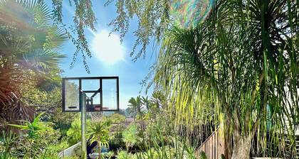 Architect's Guest Studio in Hollywood Hills