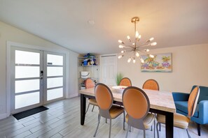 Dining - Pool & Patio! Gem 4 Mi to Fort Lauderdale Beach (Fort Lauderdale)