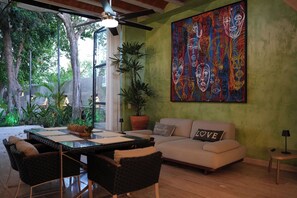 Interior - House in Merida near Parque de las Americas. (For families and couples) (Mérida)