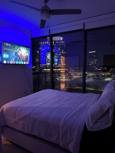 Cozy apartment in Buckhead with city view