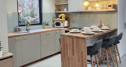 House in private domain forest & ponds-ideal family vacation 1h30 from Paris