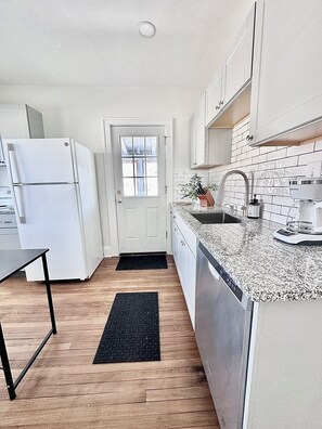 Niet-geclassificeerde afbeelding, 4 van 32, knop