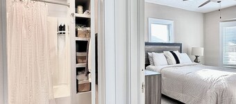 Modern Hot Tub Lake Access Clean townhome