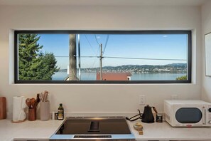 Luokittelematon kuva, 2 kautta 26, painike