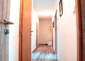 Nicht klassifiziertes Bild, 3 von 15, Schaltfläche