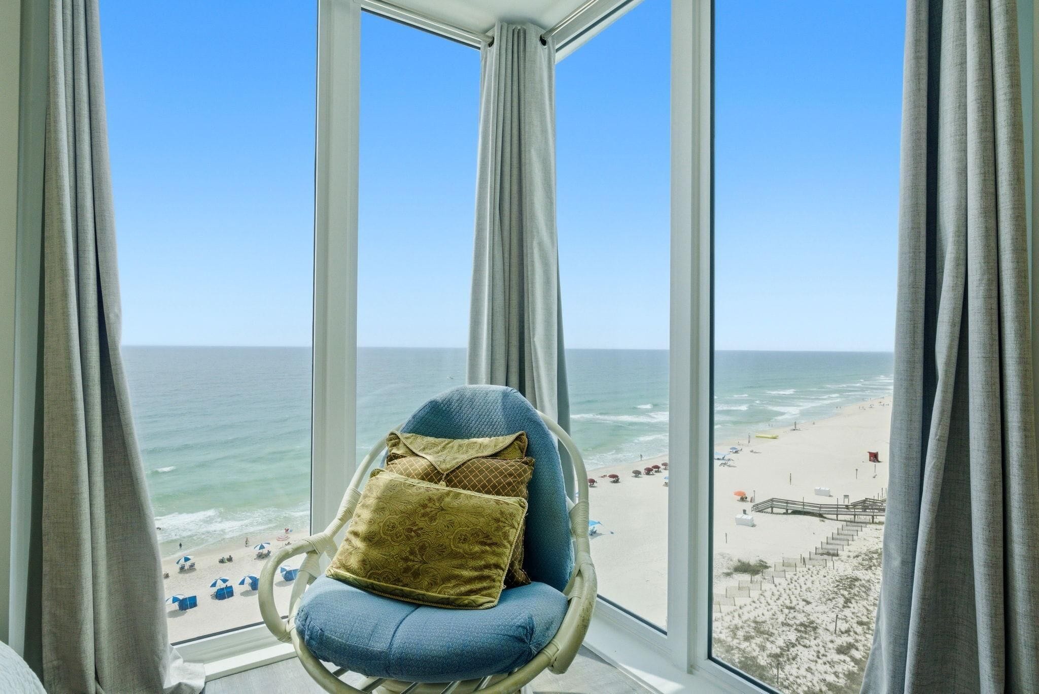 Condo, 1 King Bed with Sofa bed (Perdido Sun 1000) | Beach | On the beach