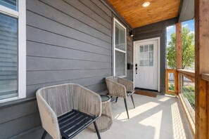 Unclassified image, 3 of 20, button - The Sports Hub-A Contemporary Haven (Fayetteville)