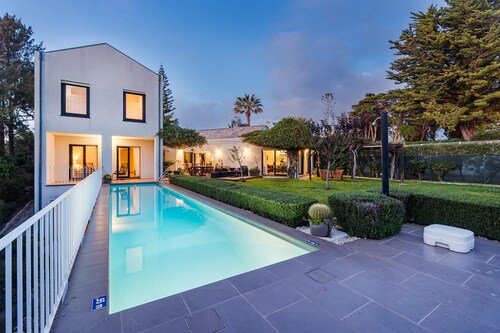 Vila Algarvve II-5 mn walking from Beach-heated pool-see view-16 pax