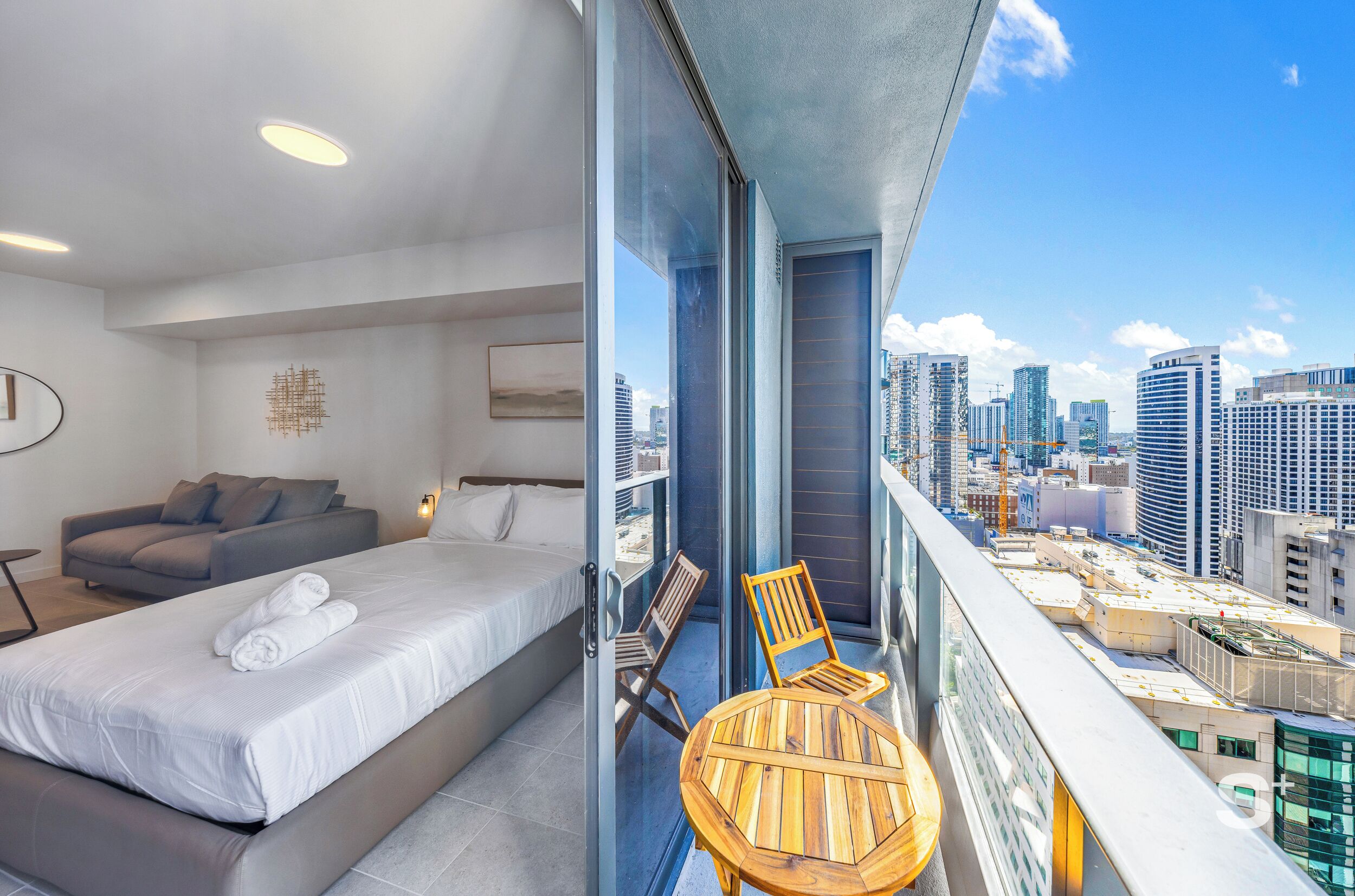 スタジオ バルコニー シティビュー | アイロン / アイロン台、WiFi (無料)