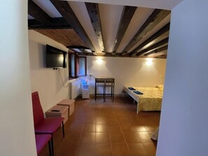 1 bedroom, WiFi, bed sheets - Luky lovely place in the very heart of central Venice (Venezia)