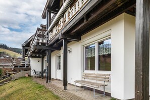 Exterior - Apartment 'Fichte' with Mountain View, Shared Terrace and Wi-Fi (Todtnau)