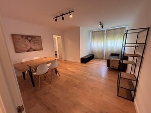 Interior - Apartment centrally located and very well connected to enjoy the beaches of Cadiz. (Jerez de la Frontera)