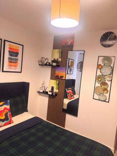 Room-room in Blackburn - Peters Place