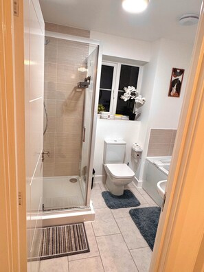 ห้องพัก, 1 ห้องนอน | ห้องน้ำ