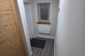 Interior - 2 Bed House Sleeps 5 -private Garden -dogs Allowed (Stirling)
