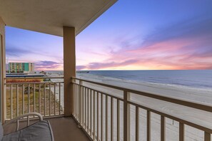 Condo, 1 King Bed with Sofa bed (Daytona Inn Beach Resort 409) | Property grounds - Daytona Inn Beach Resort 409 (Daytona Beach)