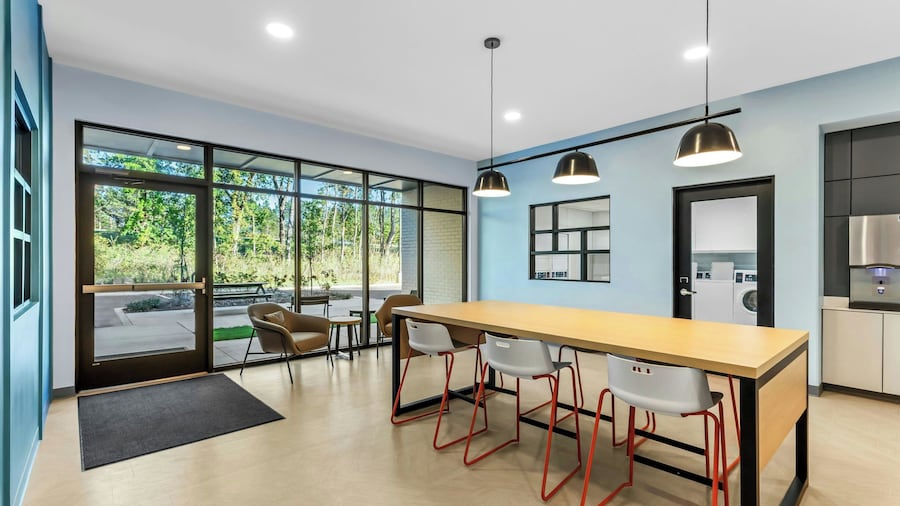 StudioRes by Marriott Columbia Harbison