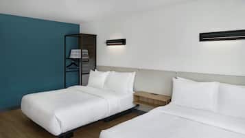 Studio, 2 Queen Beds