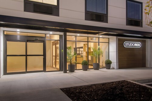 StudioRes by Marriott LaGrange