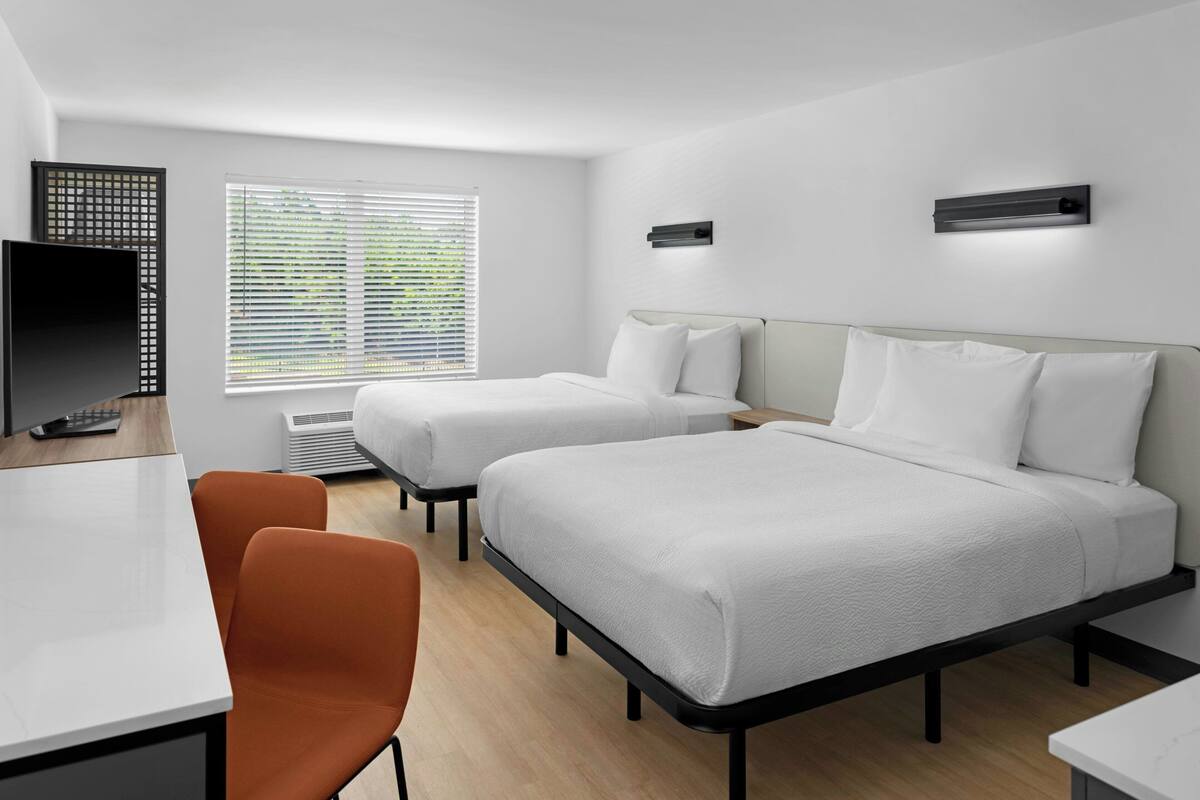 Desk, free WiFi, bed sheets