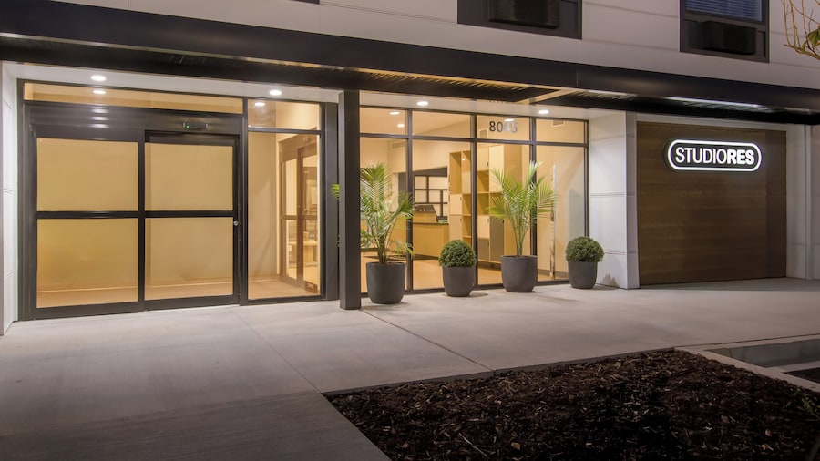 StudioRes by Marriott Leland