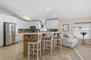 House, Multiple Beds (Sip of Sun) | Interior - Sip of Sun (New Smyrna Beach)