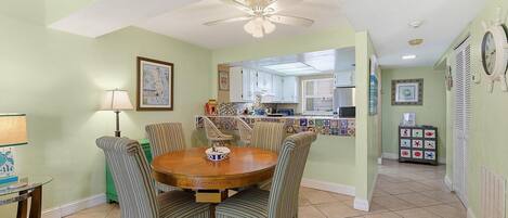 Condo, Multiple Beds (Castle Reef 109) | Dining