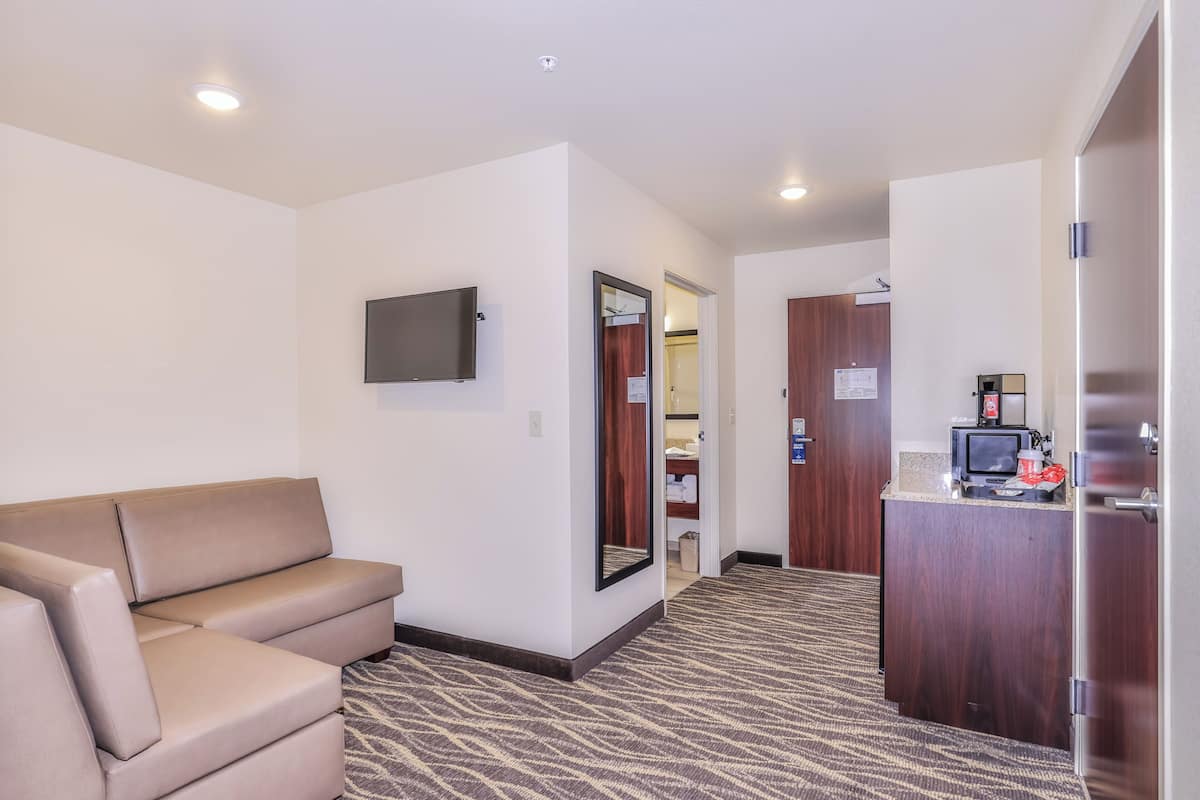 Estúdio clássico, para não fumantes | Parte interna