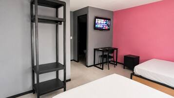 Habitación doble familiar, 2 camas matrimoniales | Ropa de cama