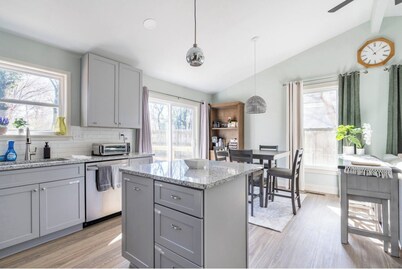 Casa Noisette: cozy 3 bed, 2 bath home 2 mi from The Battery & Truist Park