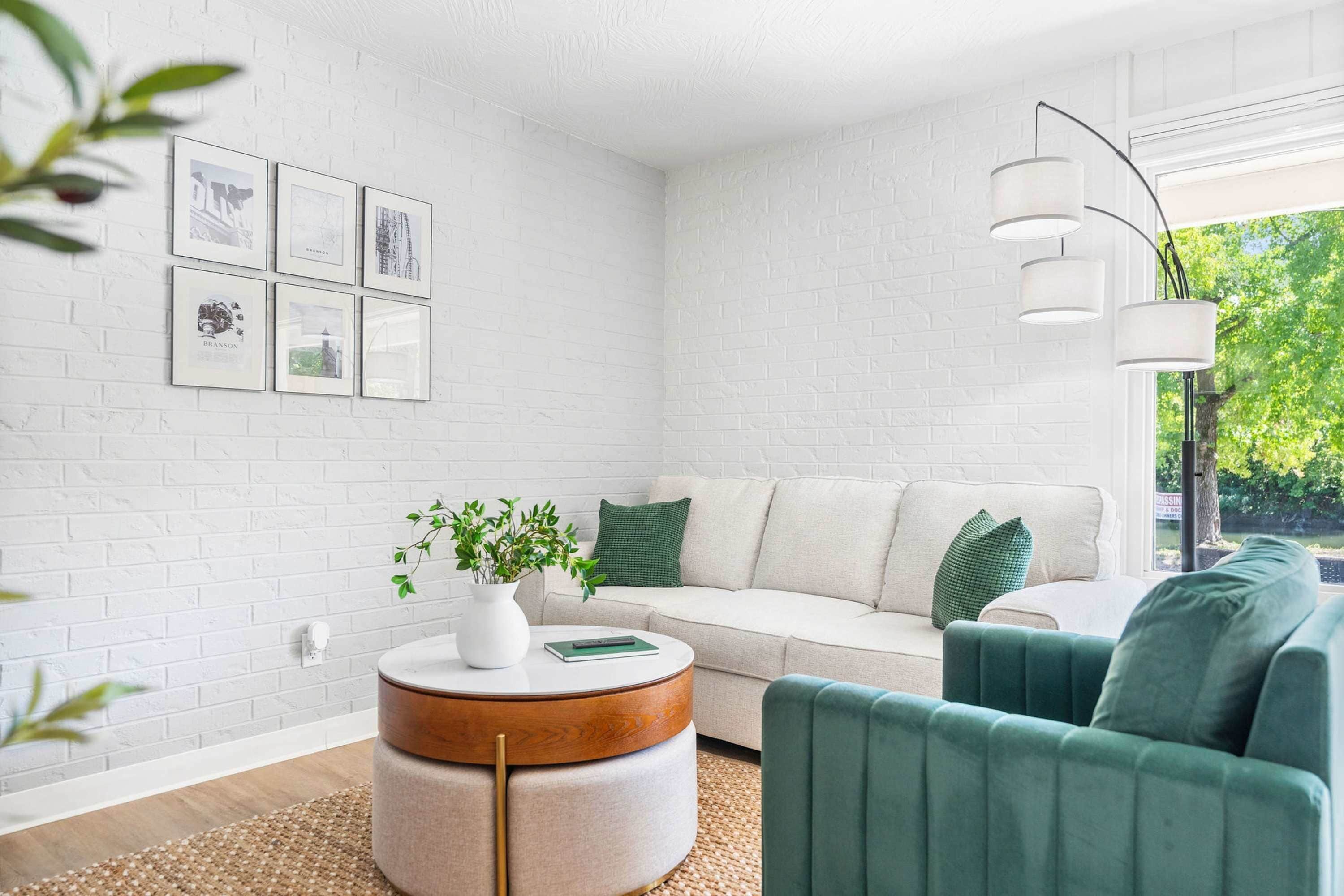 Condo, nhiều giường, sân hiên (Cozy Creekside Landing) | Khu phòng khách