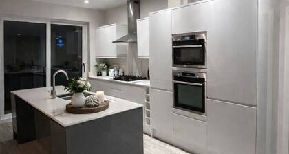 Luxurious 4 bedroom house in Orpington