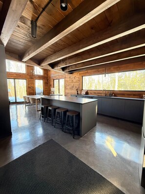 Interior - Foresta KanataTremblant (189 Printemps) (Amherst)