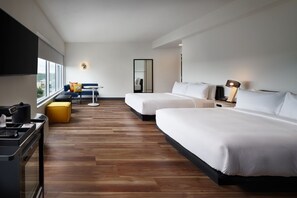 Unclassified image, 4 of 15, button