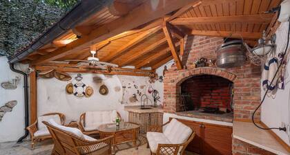Central Escape Villa by Aneo Travel