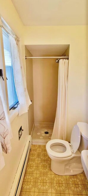 Douche, sèche-cheveux