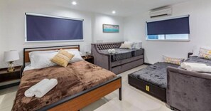 Comfort Room | Iron/ironing board, free WiFi, bed sheets - Athletic Villa Football Field Gym Cinema (North Miami)