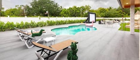 Comfort-Zimmer | Pool | Außenpool
