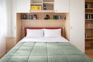 1 bedroom, iron/ironing board, WiFi, bed sheets - Pigneto Bright Apartment   near metro C by RHR (ROMA)
