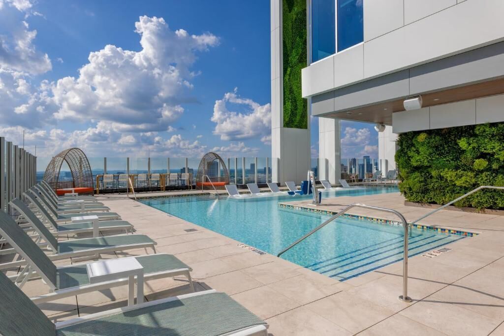 Piscine extérieure, piscine chauffée