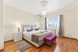 5 habitaciones, tabla de planchar con plancha y wifi gratis 