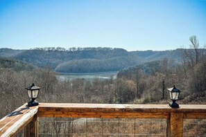 Property grounds - Coconut Ridge Over Looking Center Hill (Smithville)