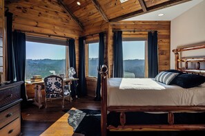 4 dormitorios, escritorio, wifi gratis y ropa de cama