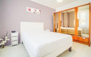 3 habitaciones, cuna de viaje y wifi 