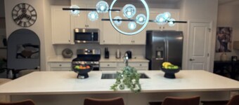 Elegant Private Suite w/Office Nook & Private Bath in charming Bowie