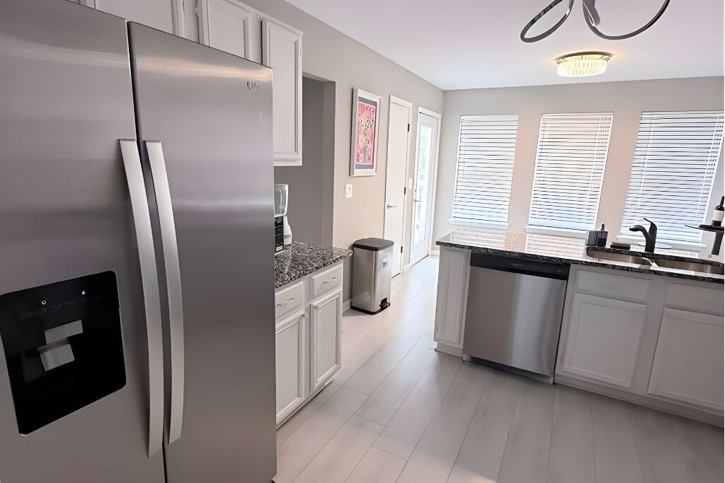 Mikroaaltouuni, uuni, astianpesukone