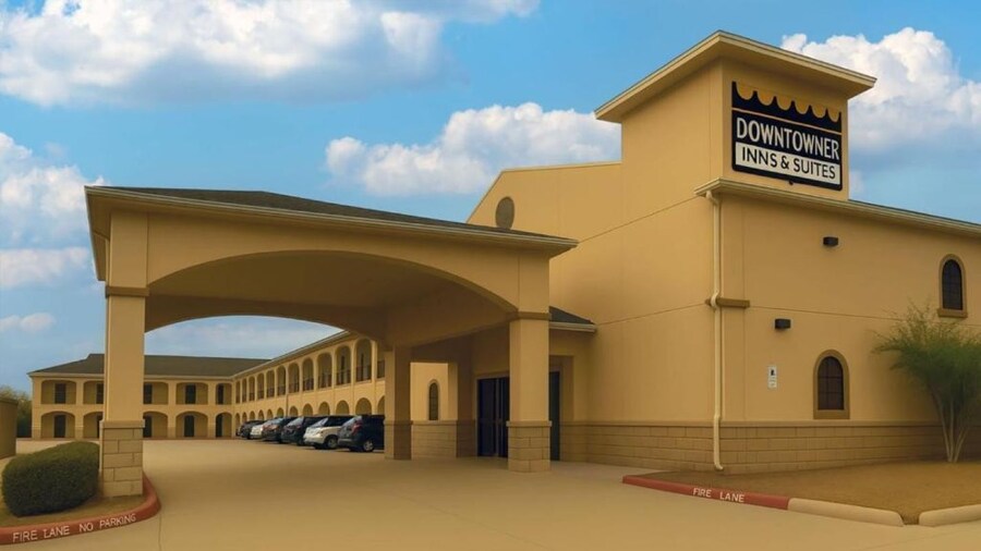 Downtowner Inns & Suites IAH Airport-Humble