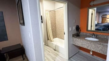 Standard Double Room, 2 Queen Beds, Non Smoking, Kitchenette | Bathroom