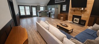 Just in time for the Masters. Charming 2 bedroom home!