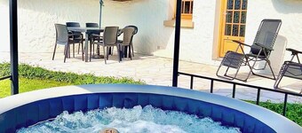 La Chaumière des 2 Cygnes-SPA*- WIFI-Parking-Calme